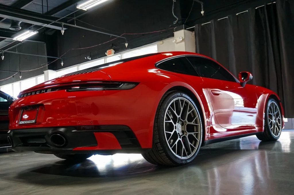 2021 Porsche 992 Carrera 4 - Image 6 of 12