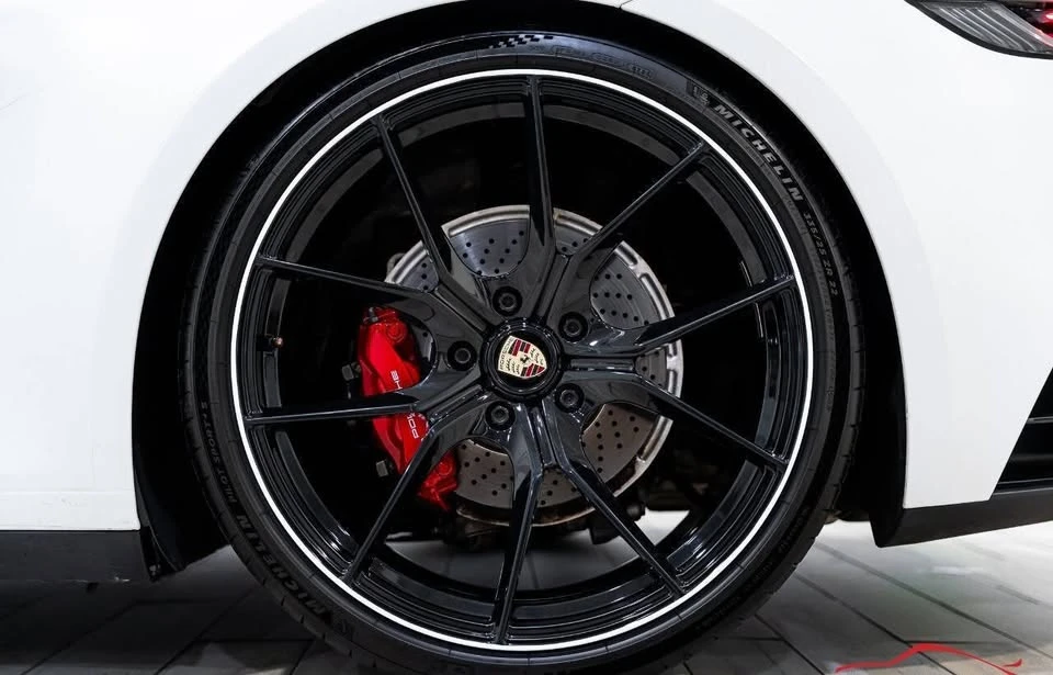 2021 Porsche 992 Carrera - Image 15 of 16