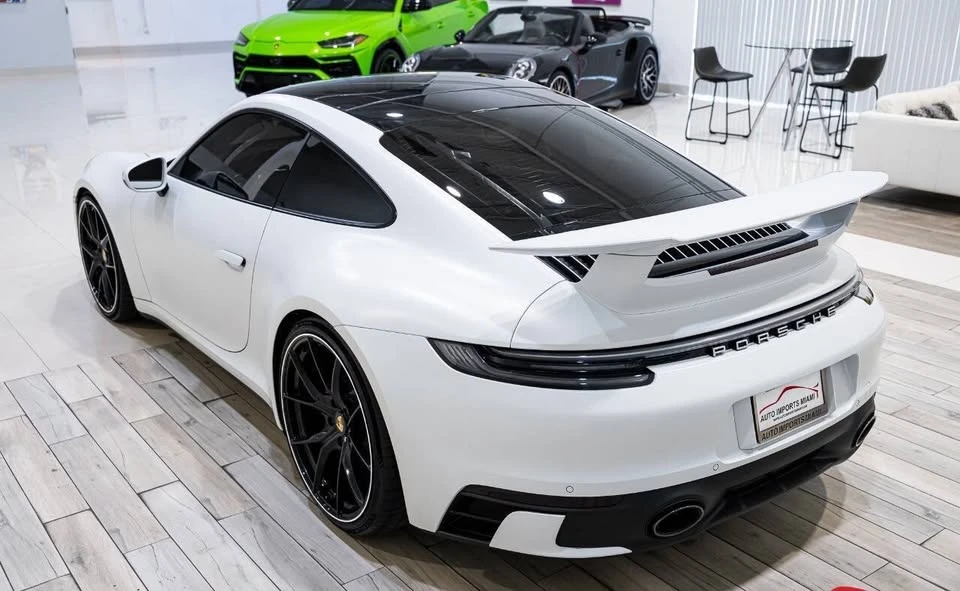 2021 Porsche 992 Carrera - Image 2 of 16
