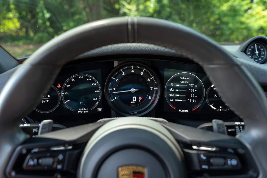 2021 Porsche 992 Carrera S - Image 22 of 31