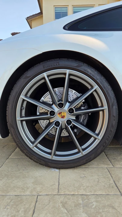 2021 Porsche 992 Carrera - Image 10 of 21