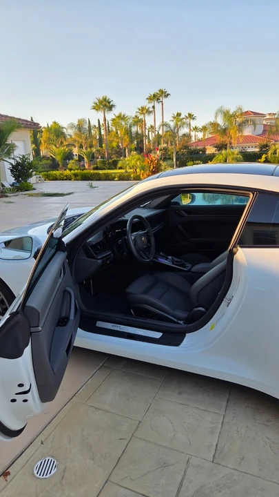 2021 Porsche 992 Carrera - Image 15 of 21