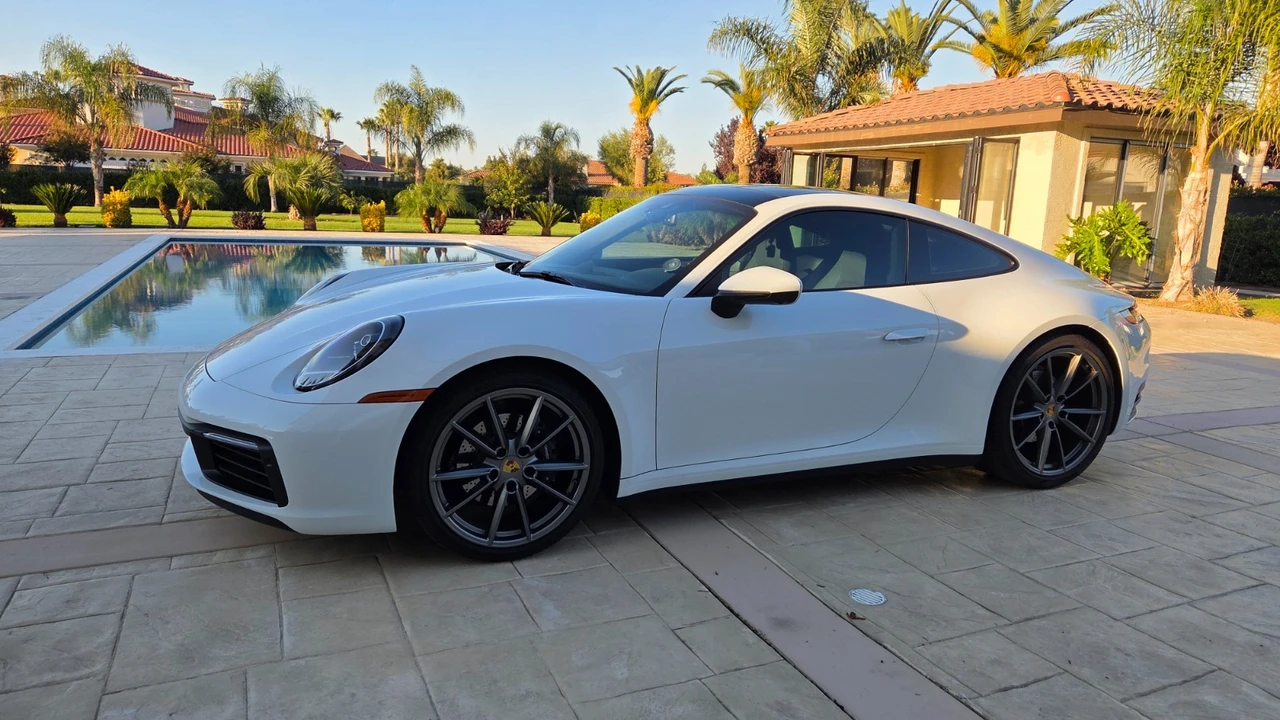 2021 Porsche 992 Carrera - Image 2 of 21