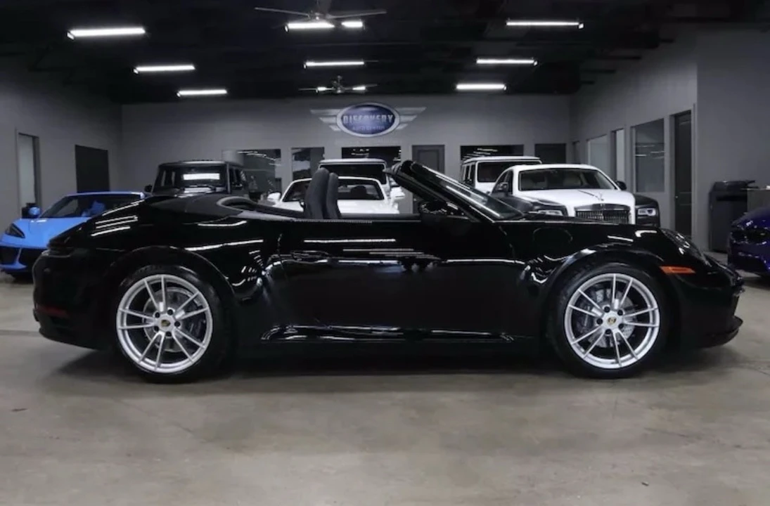 2021 Porsche 992 Carrera - Image 2 of 4