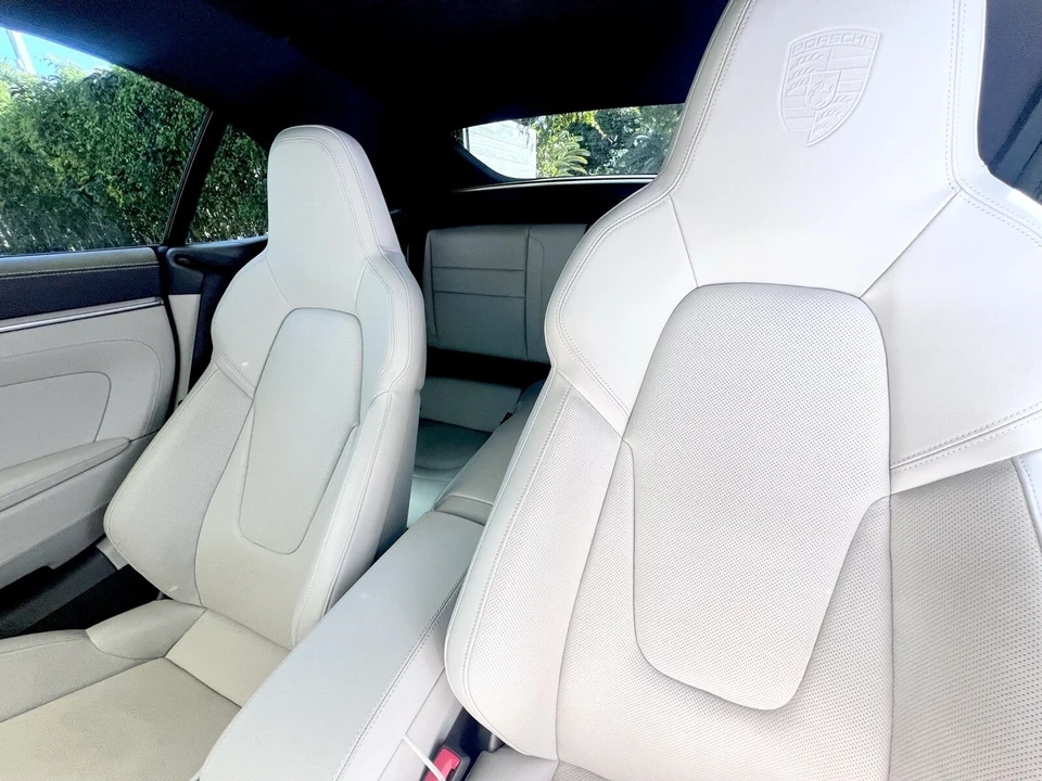 2021 Porsche 992 Carrera - Image 16 of 21