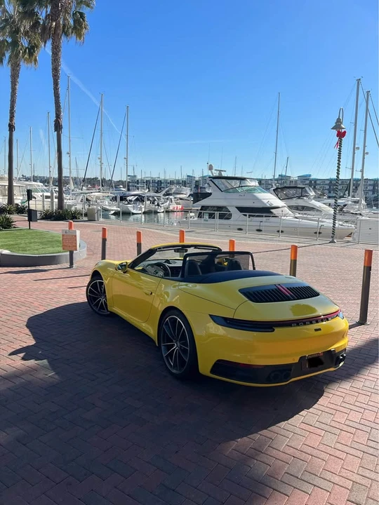 2021 Porsche 992 Carrera - Image 2 of 10