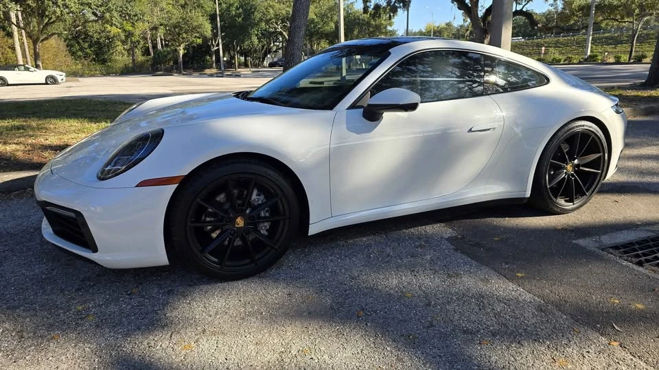2021 Porsche 992 Carrera - Image 16 of 18