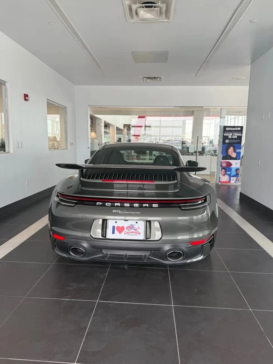 2021 Porsche 992 Carrera - Image 6 of 13
