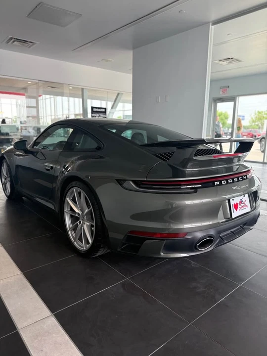 2021 Porsche 992 Carrera - Image 7 of 13