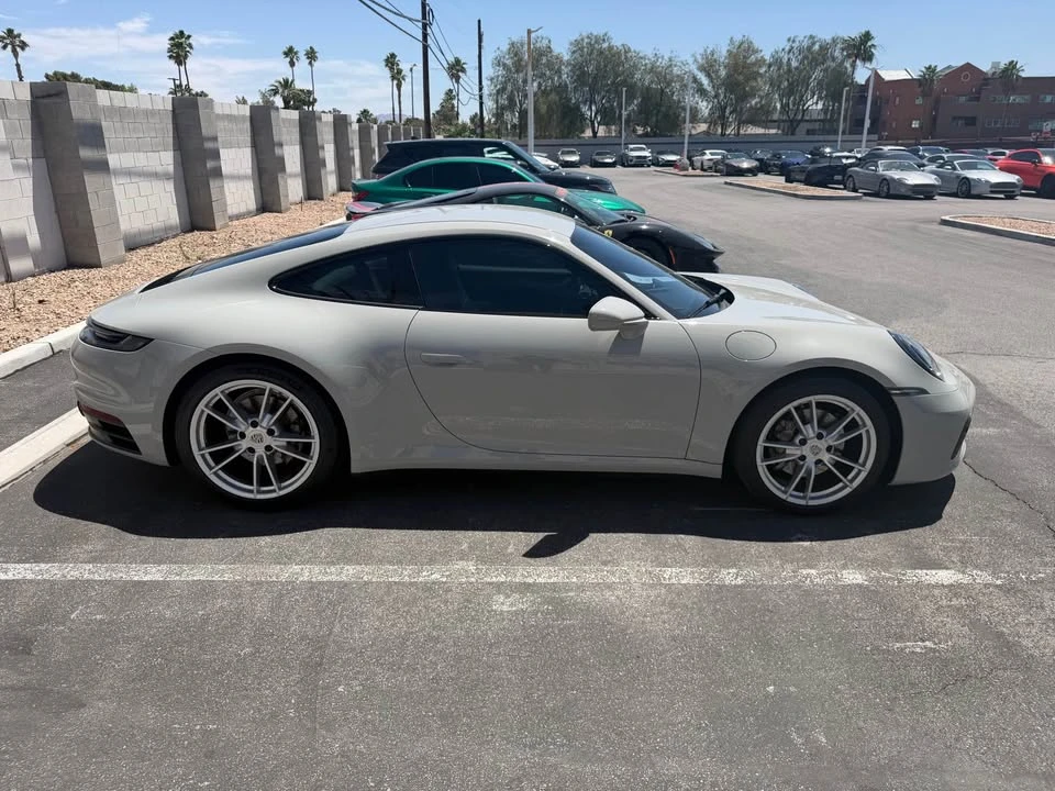 2021 Porsche 992 Carrera - Image 6 of 10