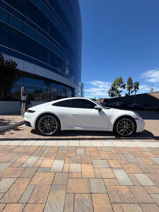 2021 Porsche 992 Carrera - Image 4 of 10