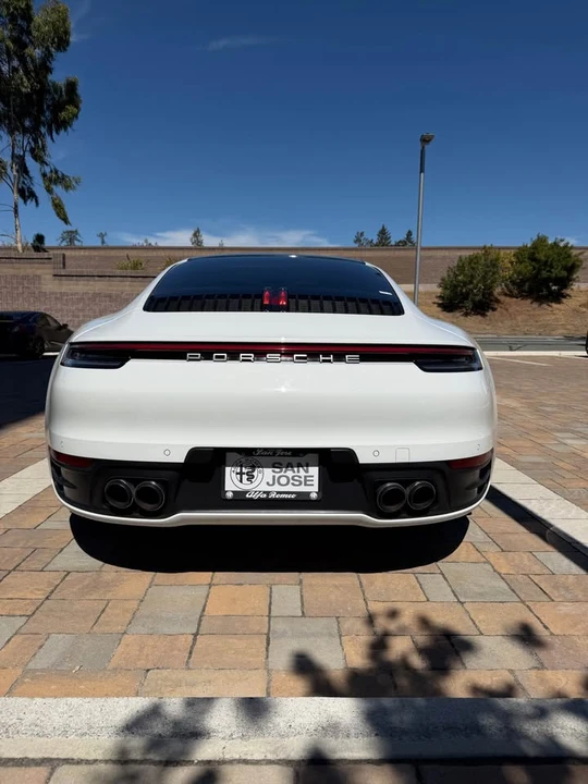 2021 Porsche 992 Carrera - Image 2 of 10