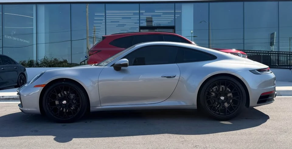 2021 Porsche 992 Carrera - Image 3 of 8