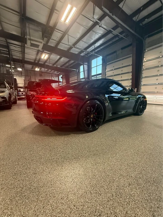 2021 Porsche 992 Carrera 4 - Image 4 of 20