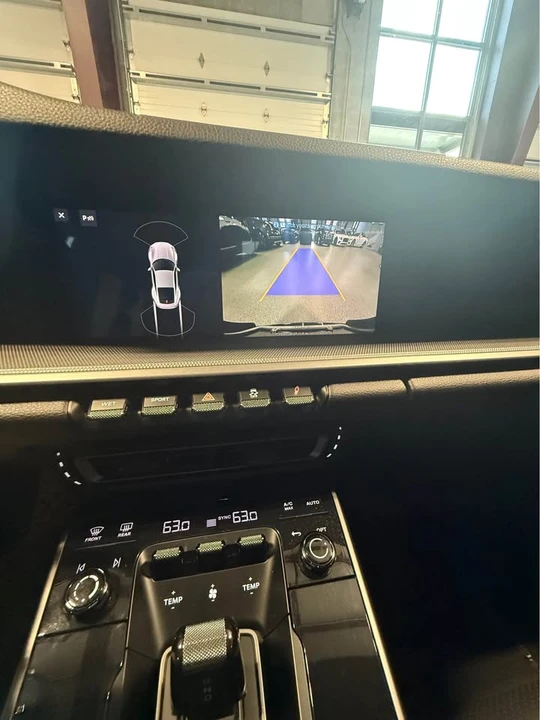 2021 Porsche 992 Carrera 4 - Image 12 of 20