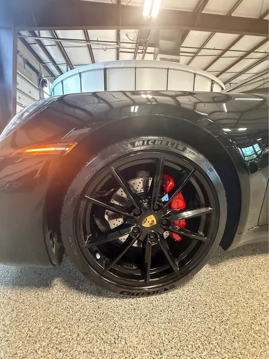 2021 Porsche 992 Carrera 4 - Image 9 of 20