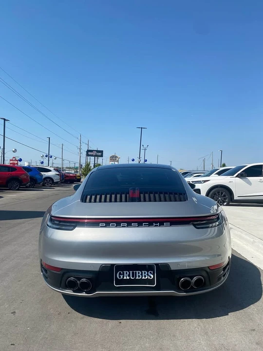 2021 Porsche 992 Carrera 4 - Image 7 of 20