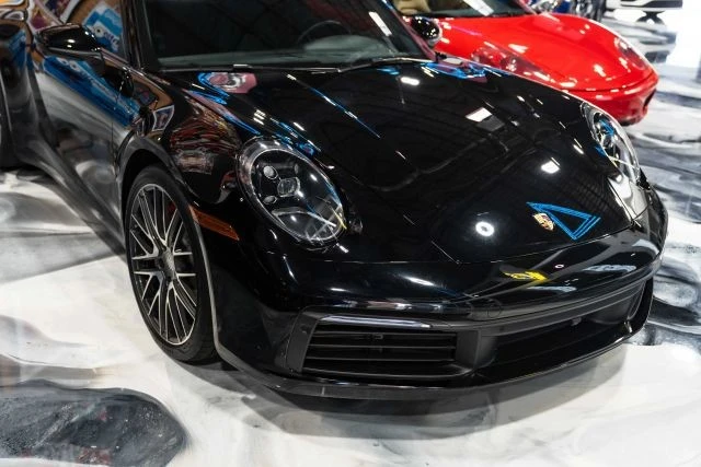 2021 Porsche 992 Carrera 4 - Image 3 of 12