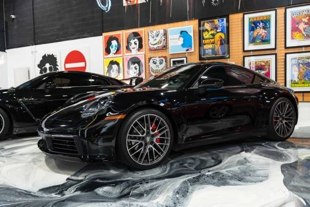 2021 Porsche 992 Carrera 4 - Image 10 of 12