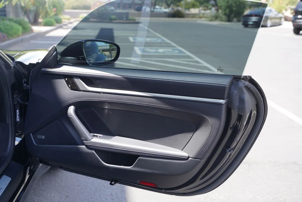 2021 Porsche 992 Carrera 4 - Image 18 of 31