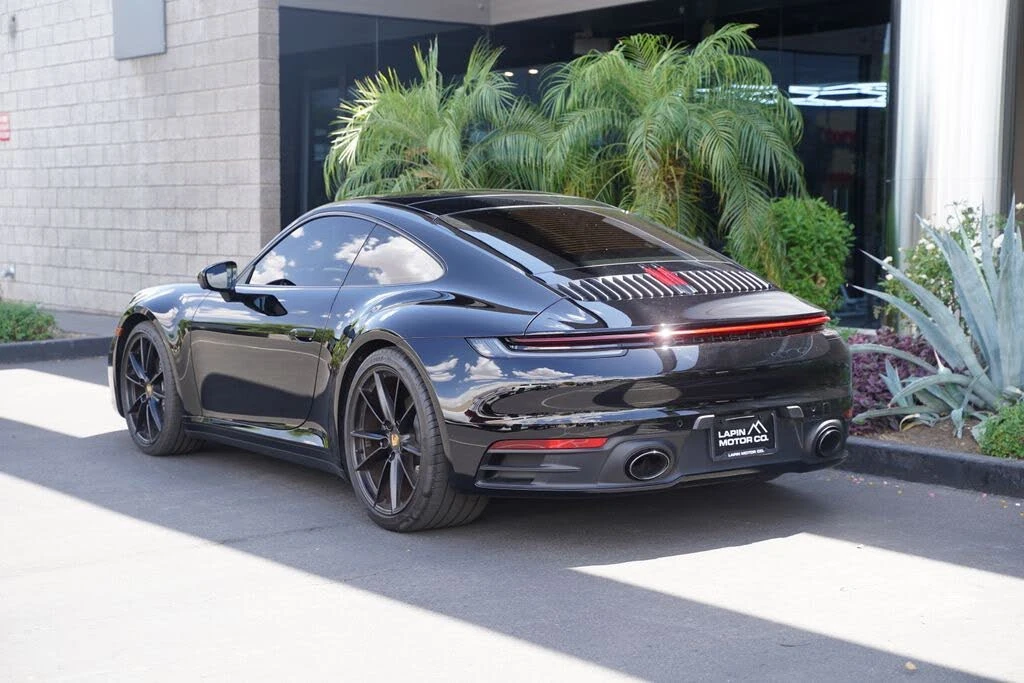 2021 Porsche 992 Carrera 4 - Image 8 of 31