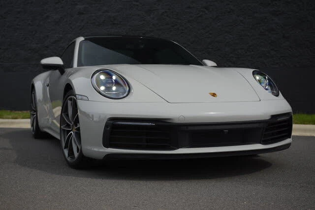2021 Porsche 992 Carrera 4 - Image 9 of 31
