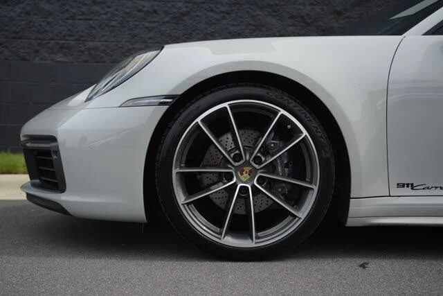 2021 Porsche 992 Carrera 4 - Image 30 of 31