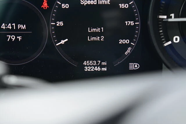 2021 Porsche 992 Carrera 4 - Image 18 of 31