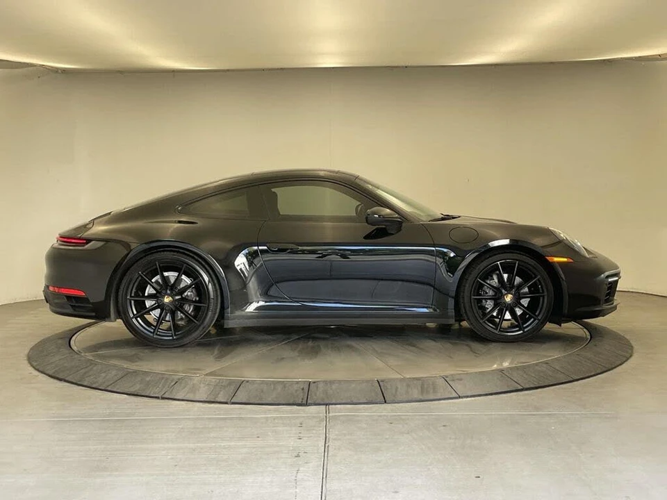 2021 Porsche 992 Carrera 4 - Image 8 of 31