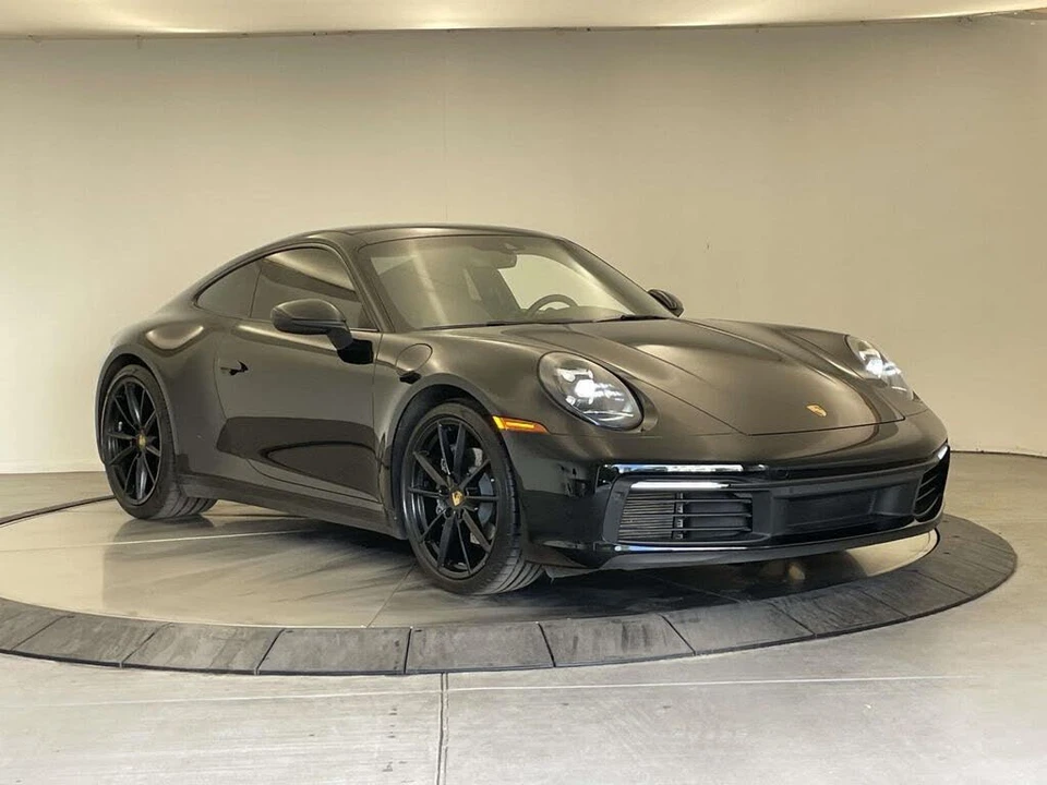 2021 Porsche 992 Carrera 4 - Image 9 of 31