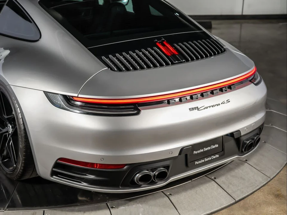 2021 Porsche 992 Carrera 4 - Image 31 of 31