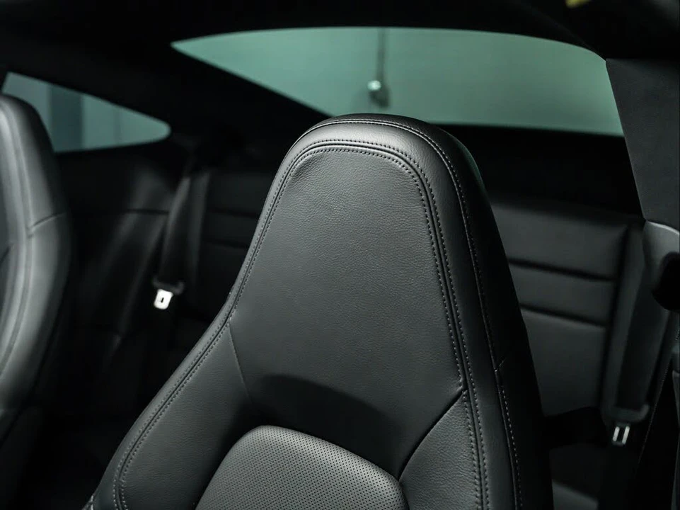 2021 Porsche 992 Carrera 4 - Image 24 of 31