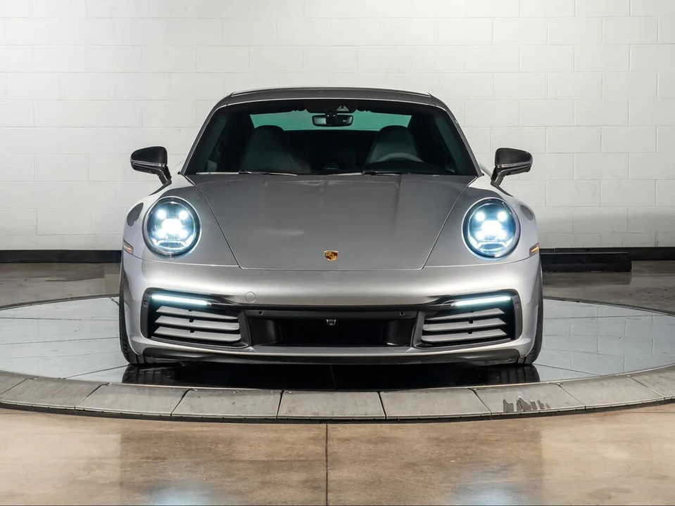 2021 Porsche 992 Carrera 4 - Image 6 of 31