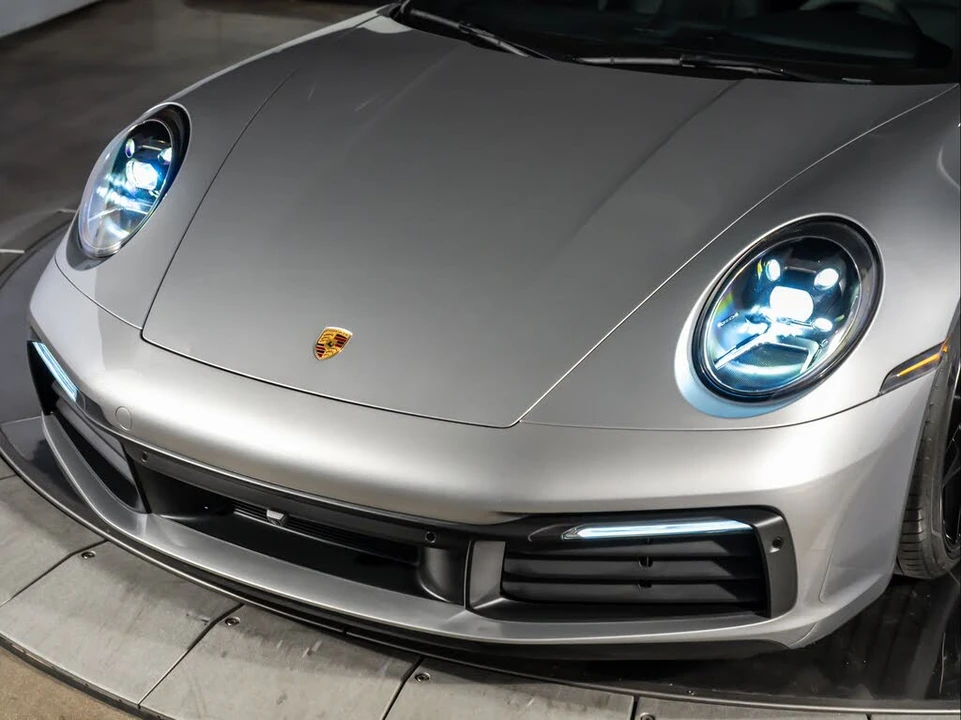 2021 Porsche 992 Carrera 4 - Image 11 of 31