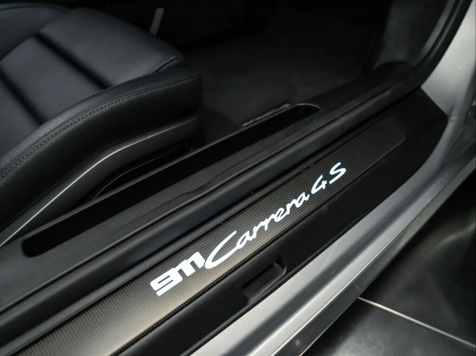 2021 Porsche 992 Carrera 4 - Image 23 of 31