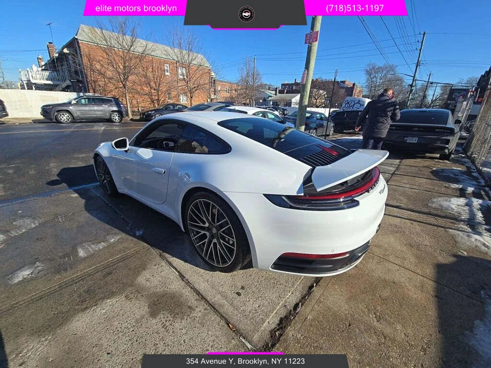 2021 Porsche 992 Carrera 4 - Image 3 of 12