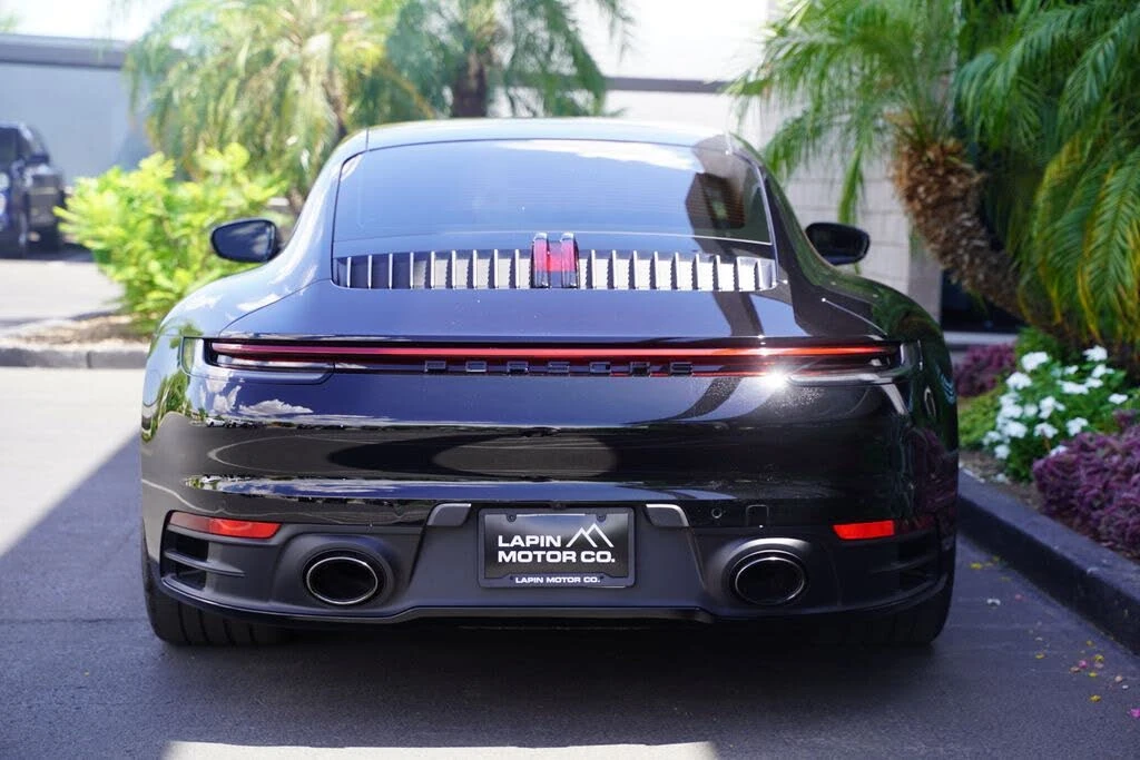 2021 Porsche 992 Carrera 4 - Image 13 of 31