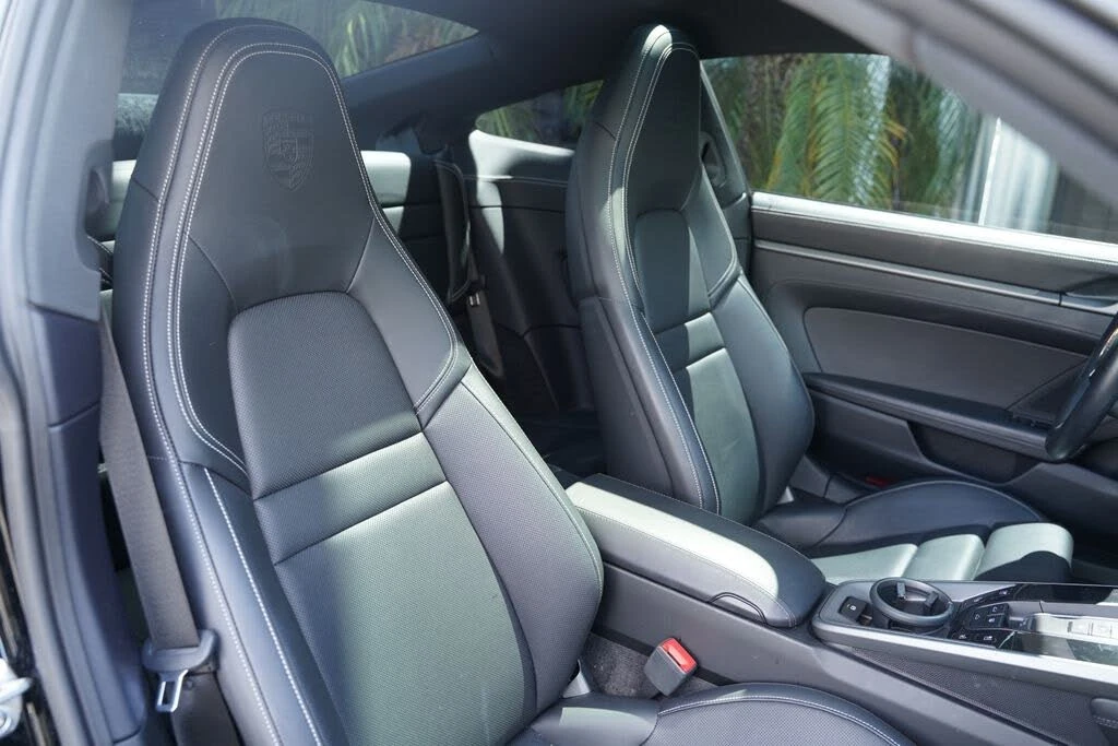2021 Porsche 992 Carrera 4 - Image 20 of 31