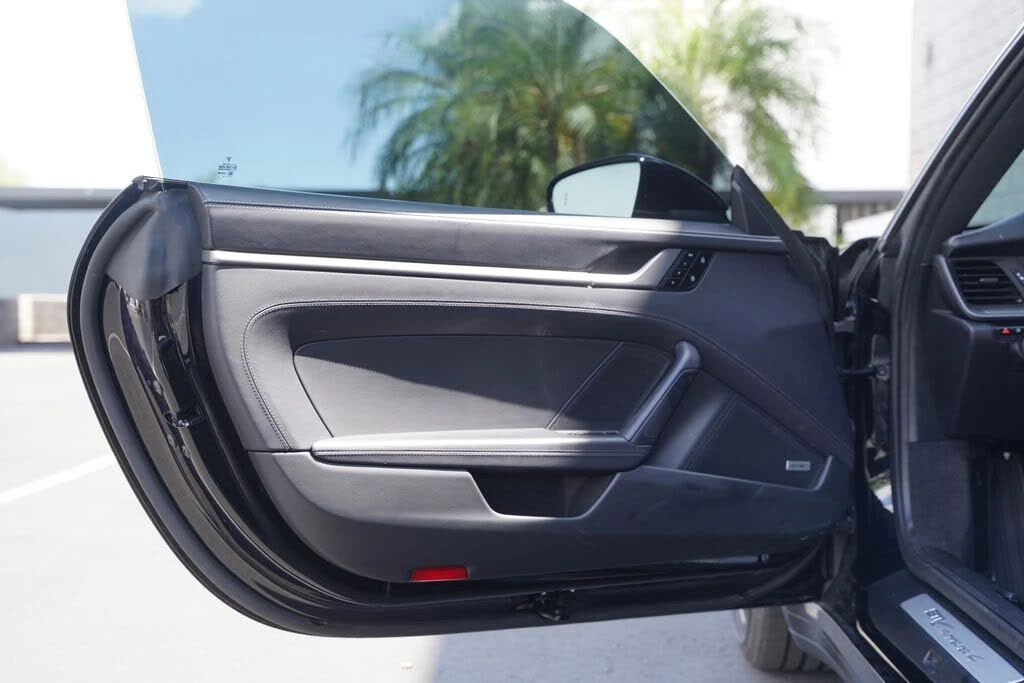 2021 Porsche 992 Carrera 4 - Image 23 of 31