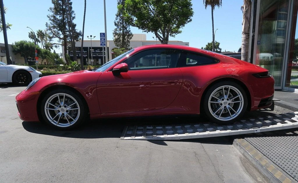2021 Porsche 992 Carrera 4 - Image 5 of 21