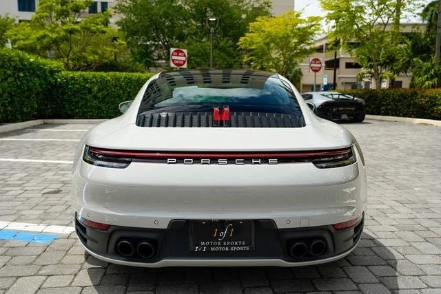 2021 Porsche 992 Carrera 4 - Image 22 of 31