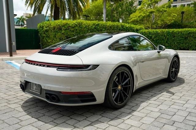 2021 Porsche 992 Carrera 4 - Image 28 of 31