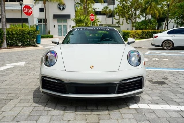 2021 Porsche 992 Carrera 4 - Image 4 of 31