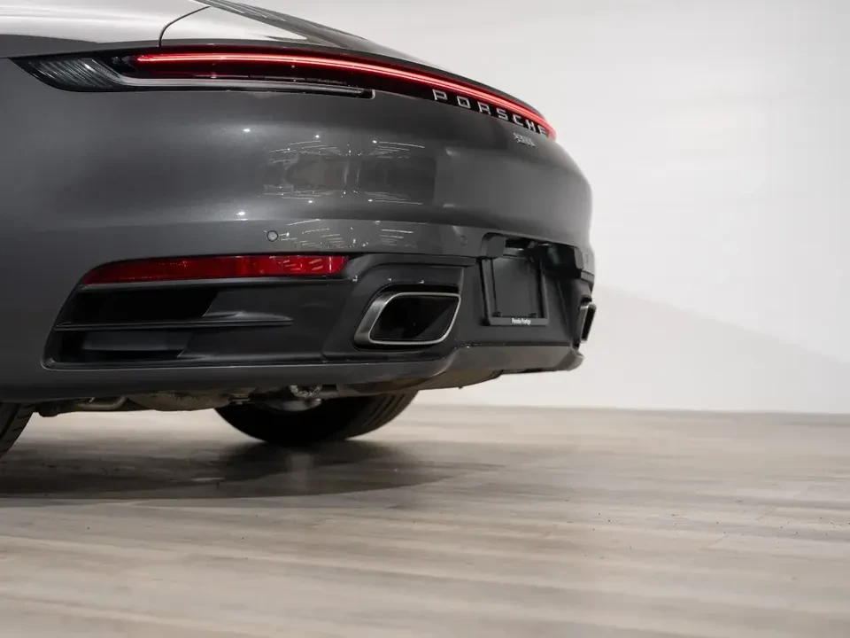 2021 Porsche 992 Carrera 4 - Image 14 of 20