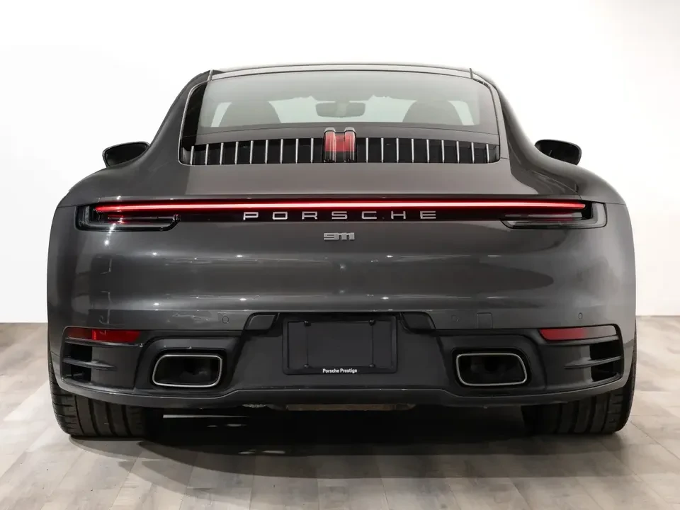 2021 Porsche 992 Carrera 4 - Image 10 of 20