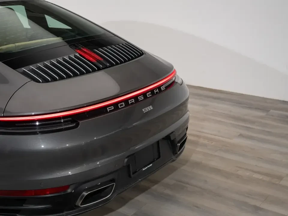2021 Porsche 992 Carrera 4 - Image 12 of 20