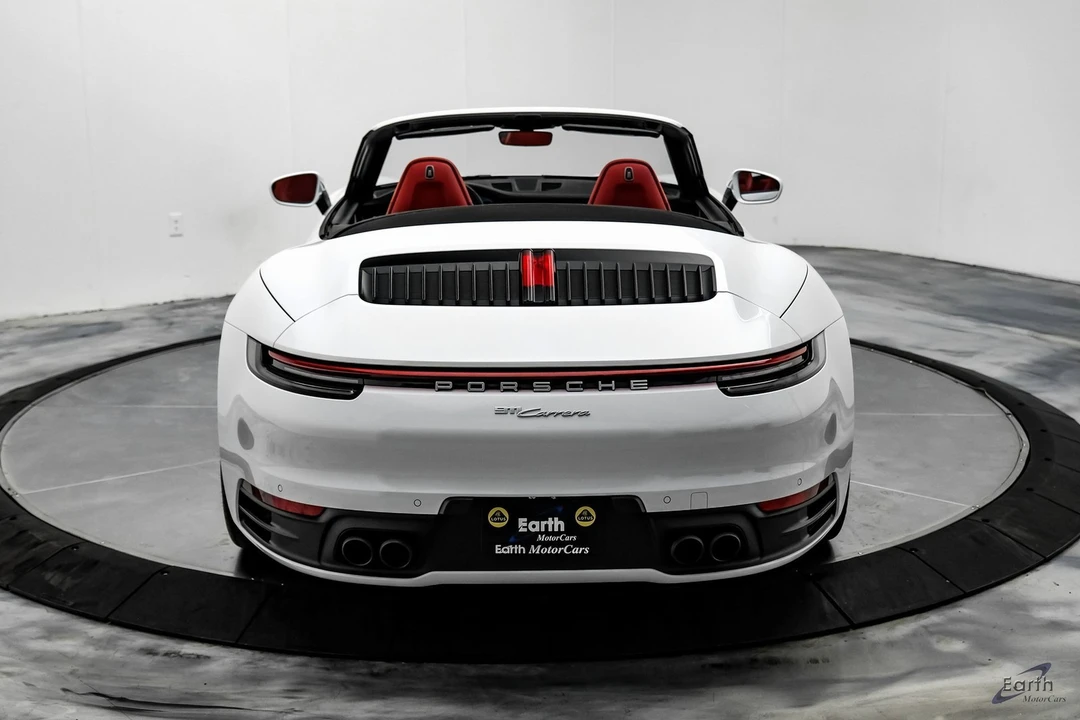 2021 Porsche 992 Carrera 4 - Image 13 of 21
