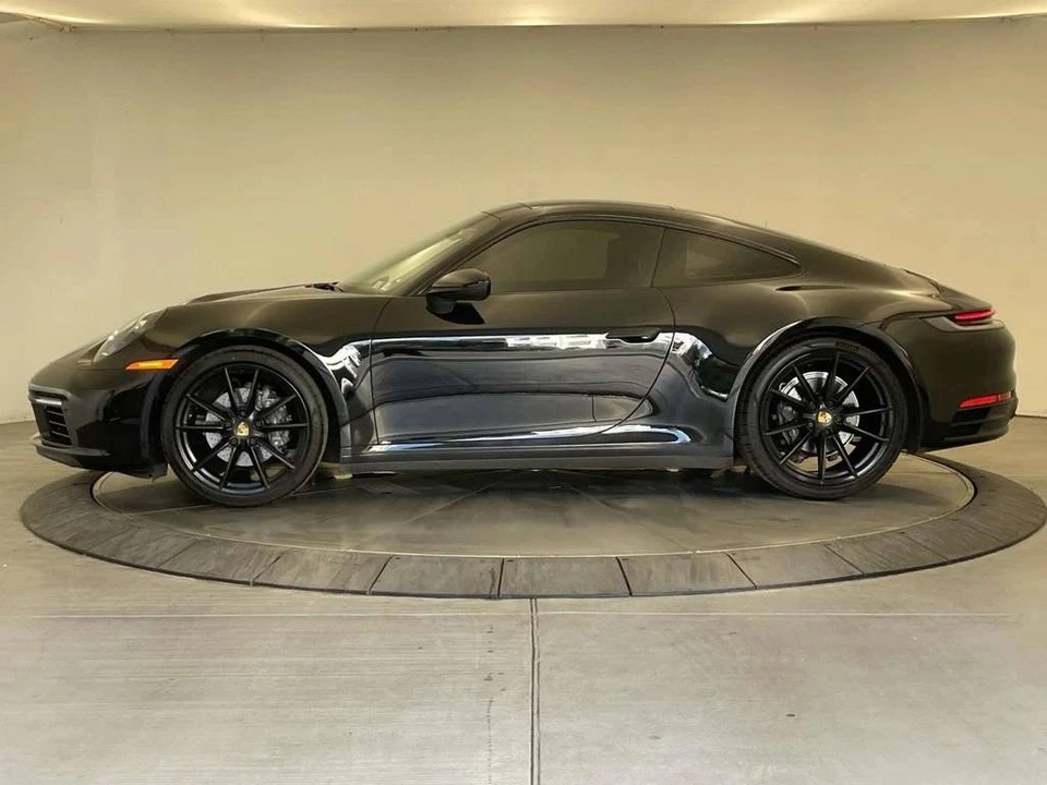 2021 Porsche 992 Carrera 4 - Image 2 of 5