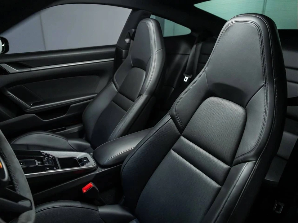 2021 Porsche 992 Carrera 4 - Image 5 of 5
