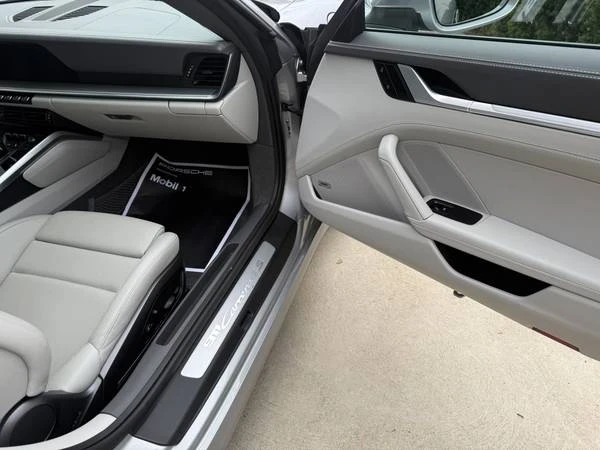 2021 Porsche 991 Carrera 4S - Image 10 of 19